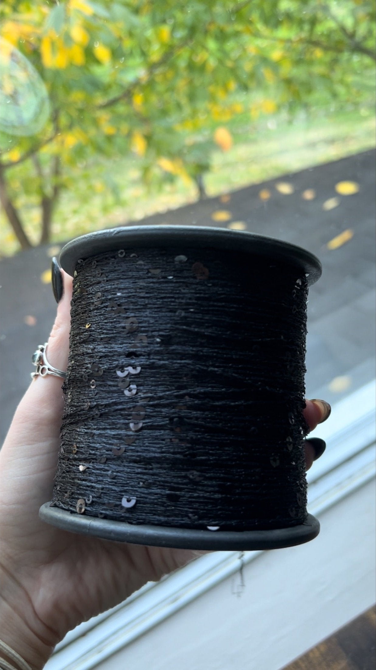 Black Double Sequin Yarn